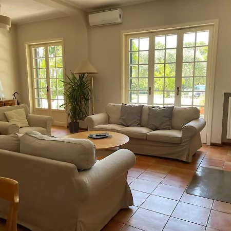 Spacious Romantic House
