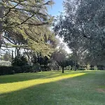 Spacious Romantic House * Roma